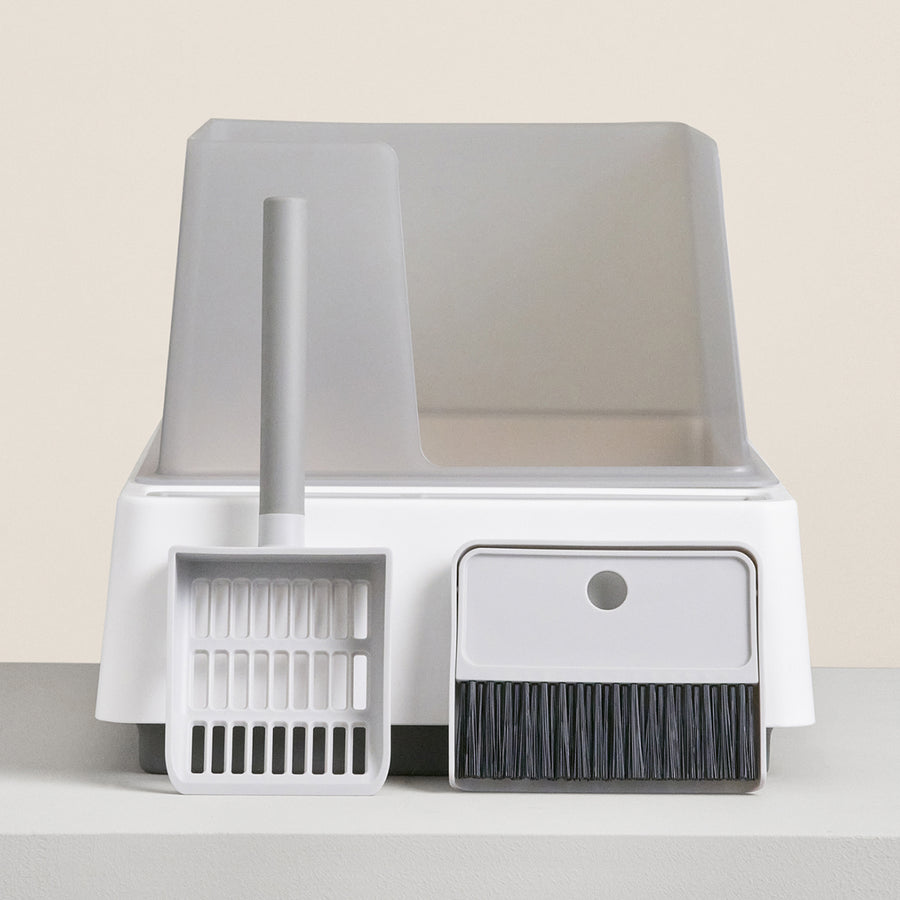 🐾Modern Open‑Top Litter Box – Built‑In Cleaning Tools, High Walls, Anti‑Stick Plastic