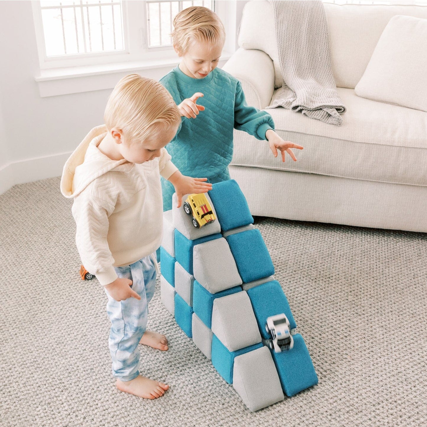 🧲 Magnetic Building Blocks Toy